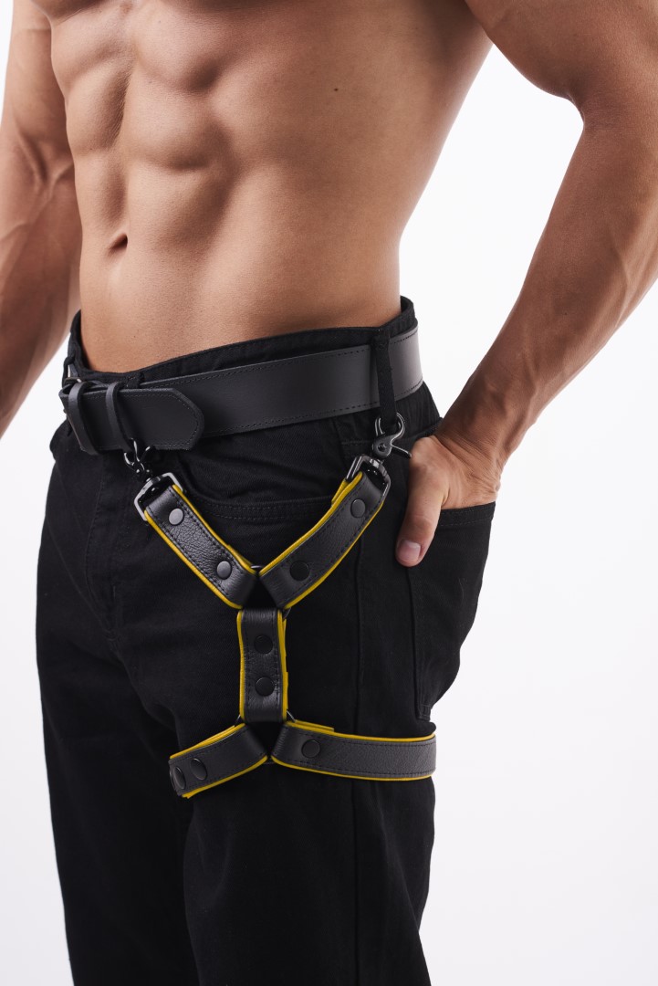 HighQuality Soft Leder Bein Harness Gelb