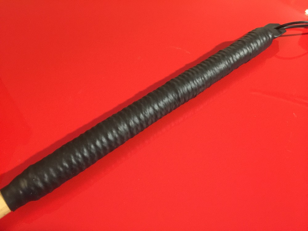 Rohrstock mit Griff – Beispielbild